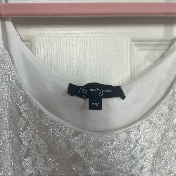 ⭐️(M) Lily Morgan| flowy white lace tank top - Picture 4 of 4